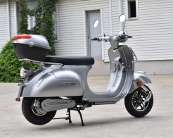 Електрически скутер ELEKTROROLLER FUTURA с VESPA дизайн 4000W 72V снимка 22